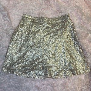 Medium American Eagle rose gold sequin skirt NWOT